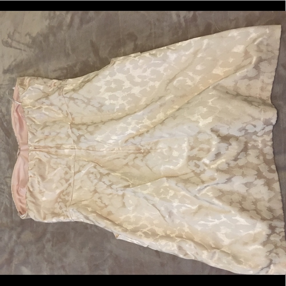 Light Pink Tube Dress w/ Pockets - Picture 5 of 8